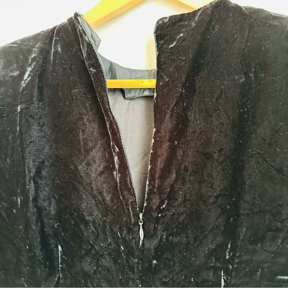 VTG Maggy London 90's Black and White Floral Long Sleeve Velvet Dress Bubble Hem - Picture 10 of 13